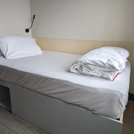 Destiny Student - Parkgate (Adults Only) Apartment Dublin Exterior photo